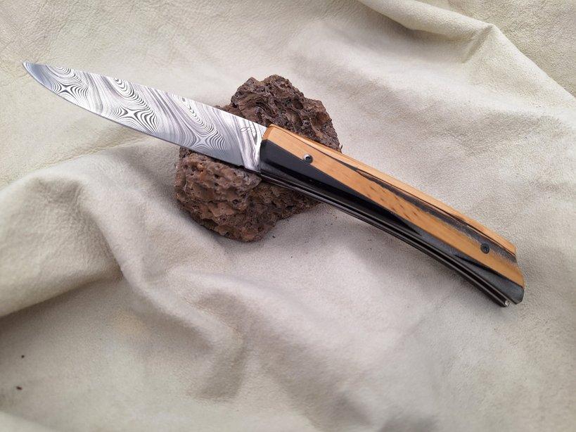 photo d'un couteau artisanal