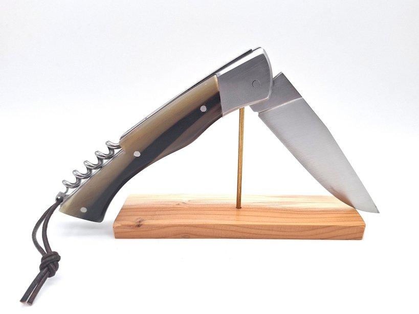 photo d'un couteau artisanal