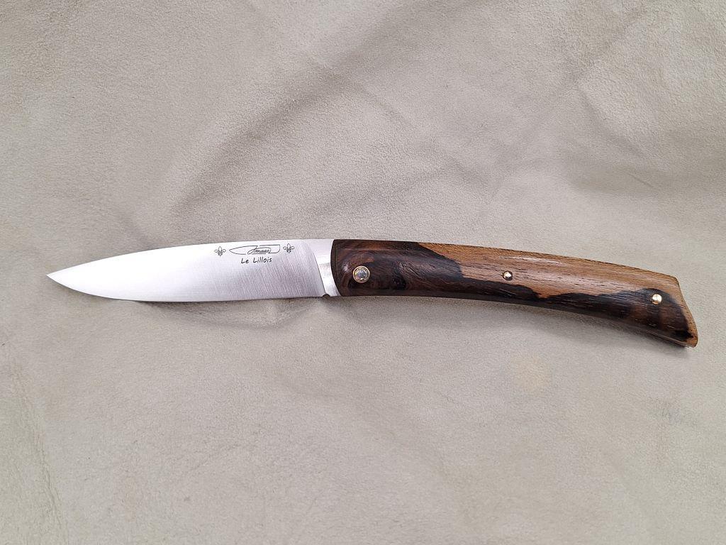 photo d'un couteau artisanal